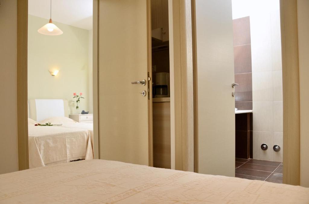Blue Sky Aparthotel Naxos City Bilik gambar